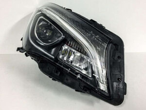 1179067600 Headlamp W117 CLA Class RHS Used Xenon Intelligent